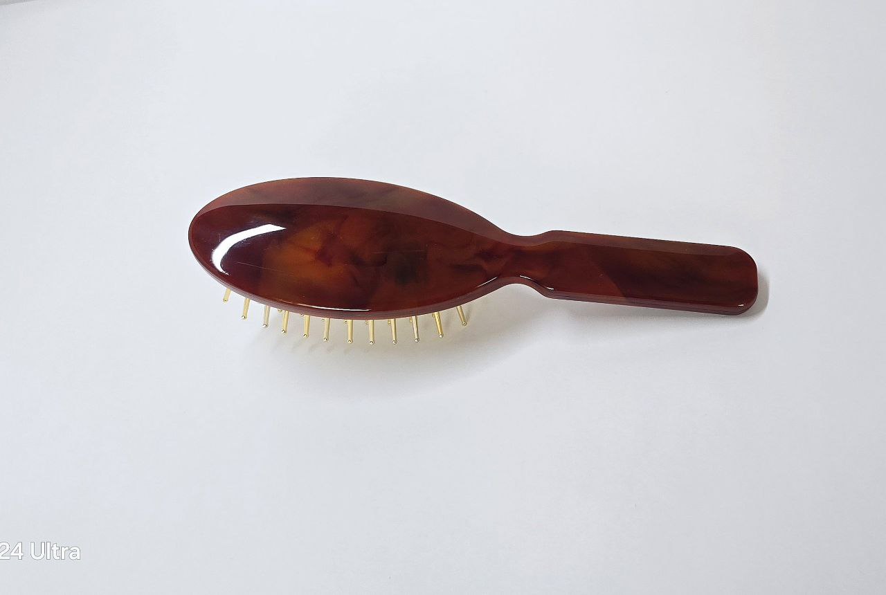 HAIR BRUSH LIGHT TURTLE